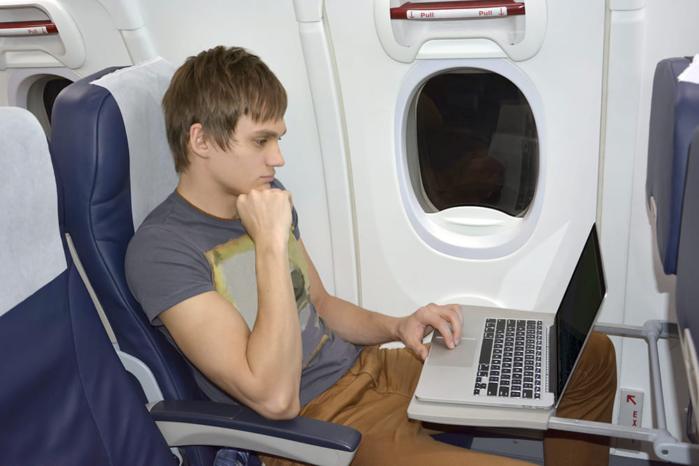 можно ли перевозить ноутбук в ручной клади в самолете
